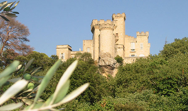 vue du château de la Barben