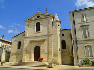 église de maillane alpilles